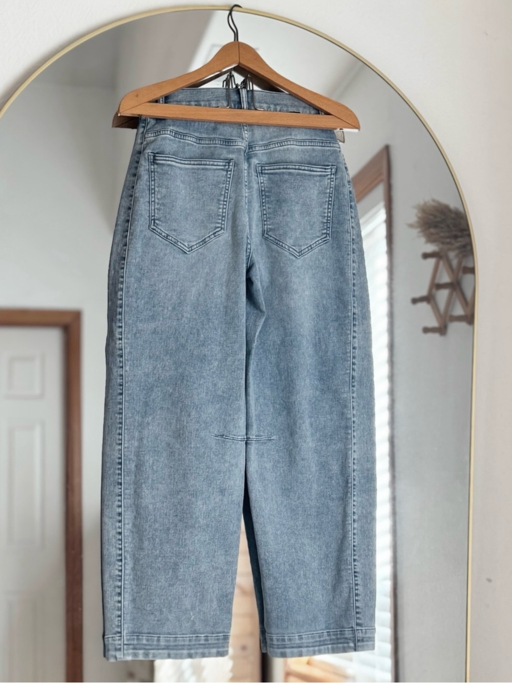 CALIA Denim Barrel Jeans (25R) - Picture 2 of 8